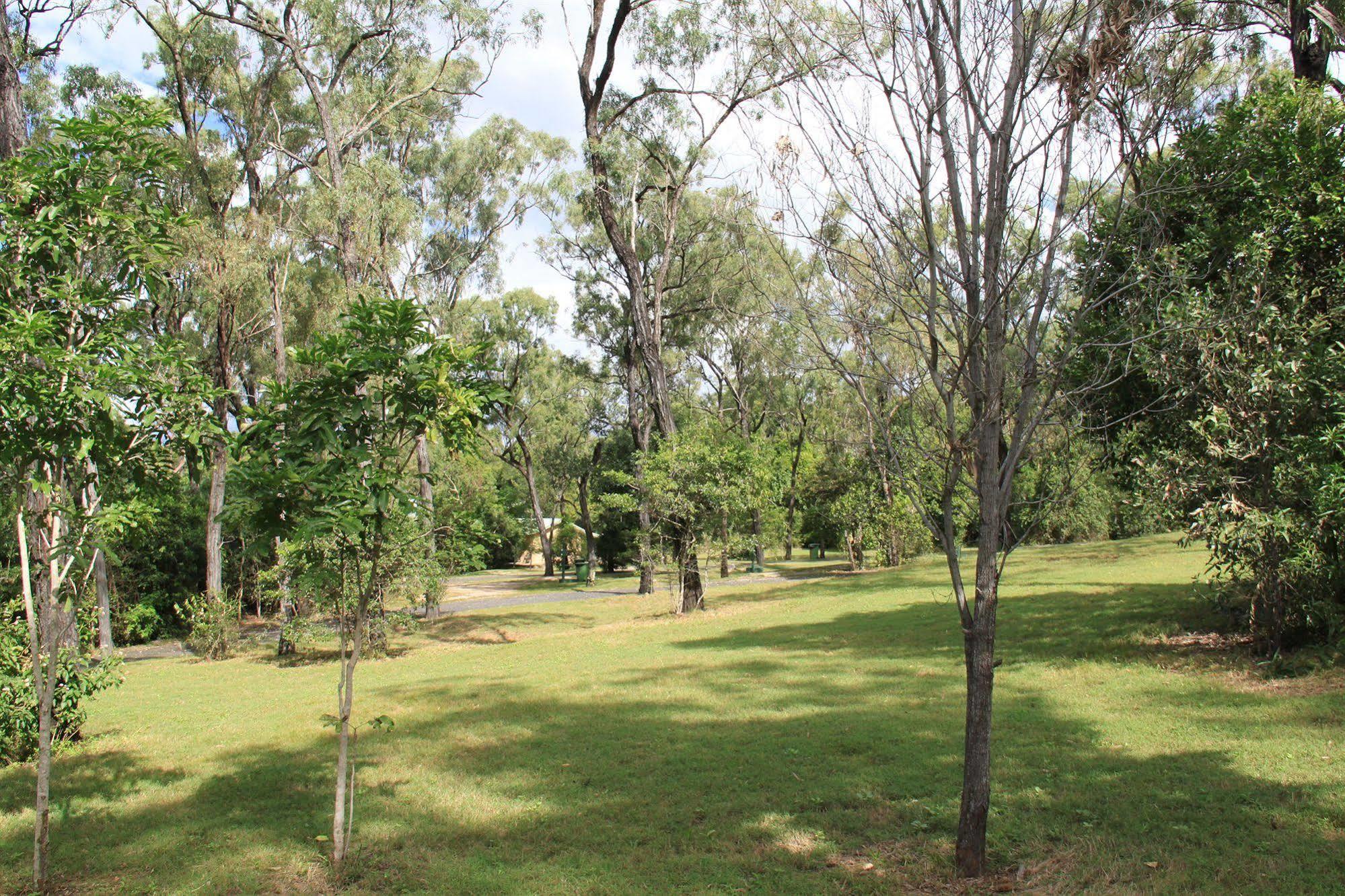 Capricorn Caves Hotel Rockhampton Ngoại thất bức ảnh